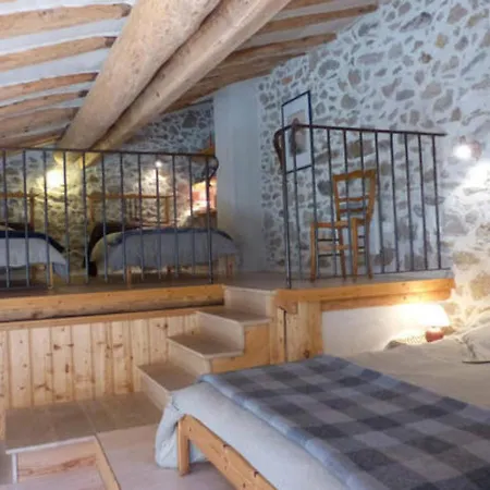 Montségur, 1 Pièce, 4 Personnes - Fr-1-419-31 *